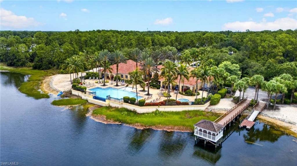 1672 Tarpon Bay Dr S, Unit 102, Naples, FL 34119 Photo