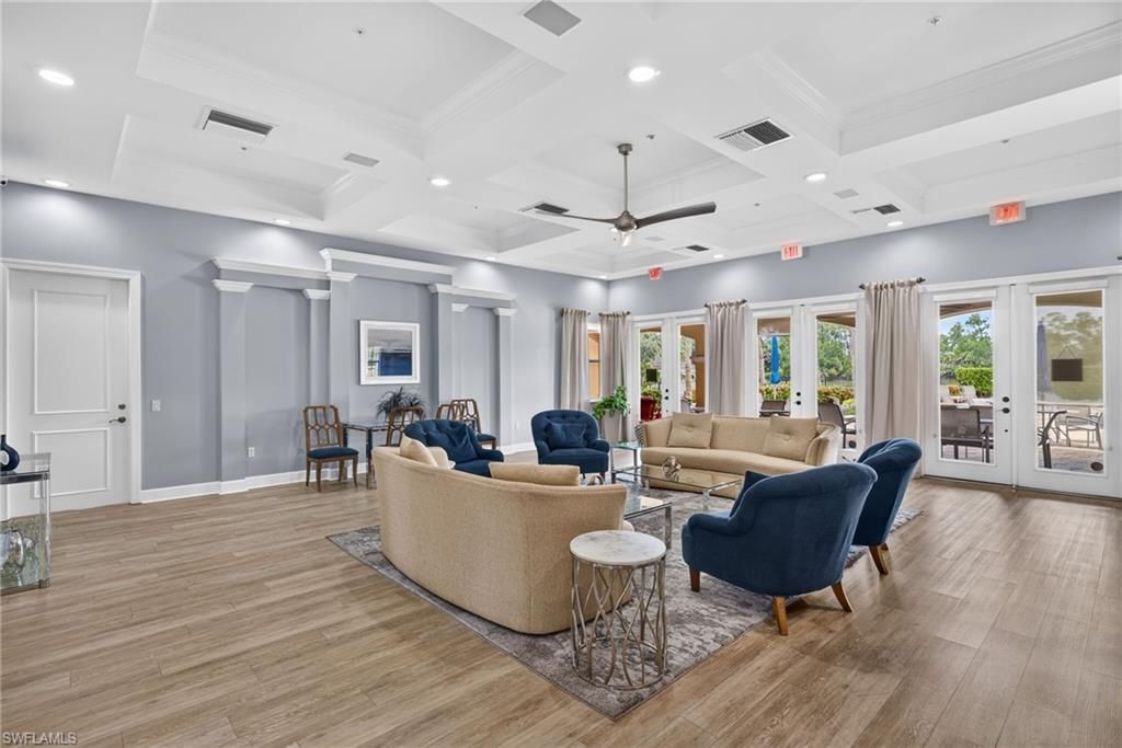 1672 Tarpon Bay Dr S, Unit 102, Naples, FL 34119 Photo