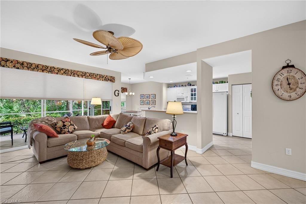 1672 Tarpon Bay Dr S, Unit 102, Naples, FL 34119 Photo