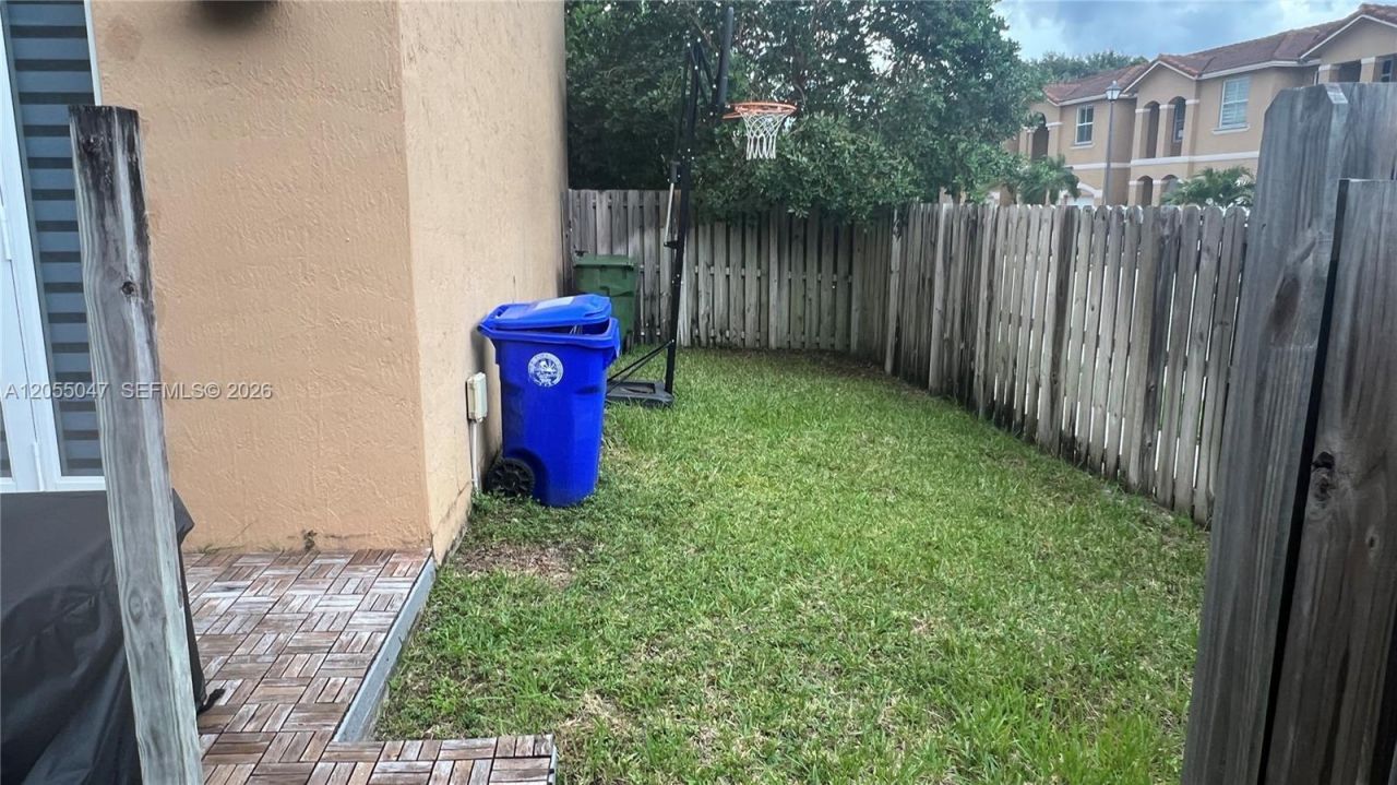 13540 NW 7th Ct, Unit 13540, Pembroke Pines, FL 33028 Photo