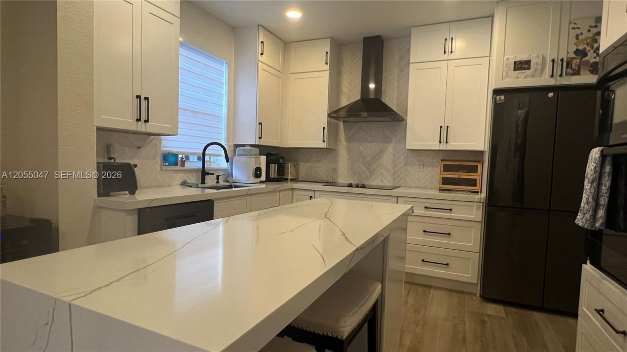 13540 NW 7th Ct, Unit 13540, Pembroke Pines, FL 33028 Photo