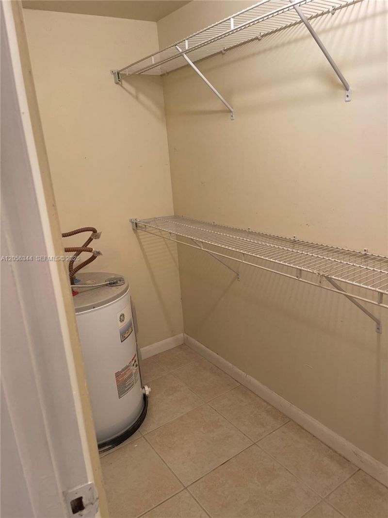 4222 Inverrary Blvd, Unit 4512, Lauderhill, FL 33319 Photo
