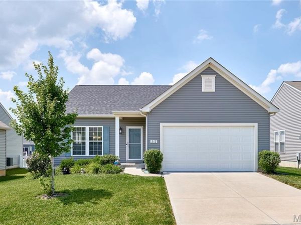 212 Barrington Ridge Lane , Wentzville, MO 63385