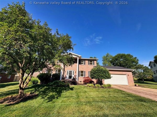 5 Acorn Lanes, Pinch, WV 25071