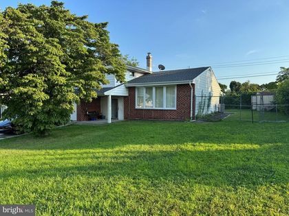 122 POCASSET ROAD Philadelphia, PA 19115
