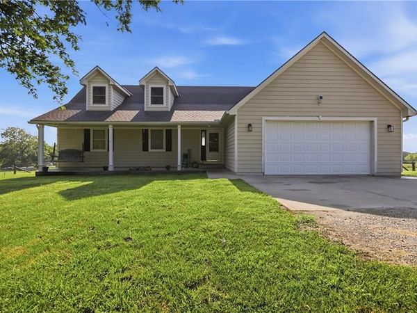 14711 NE State Route E Highway, Adrian, MO 64720