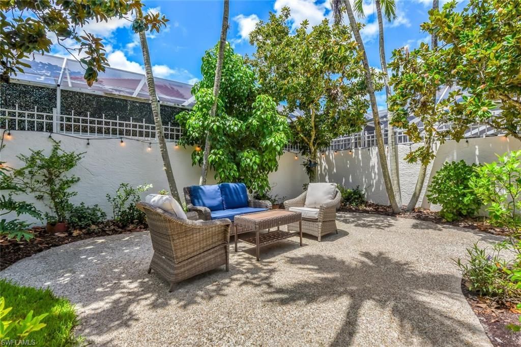 2124 Paget Cir, Unit 1, Naples, FL 34112 Photo