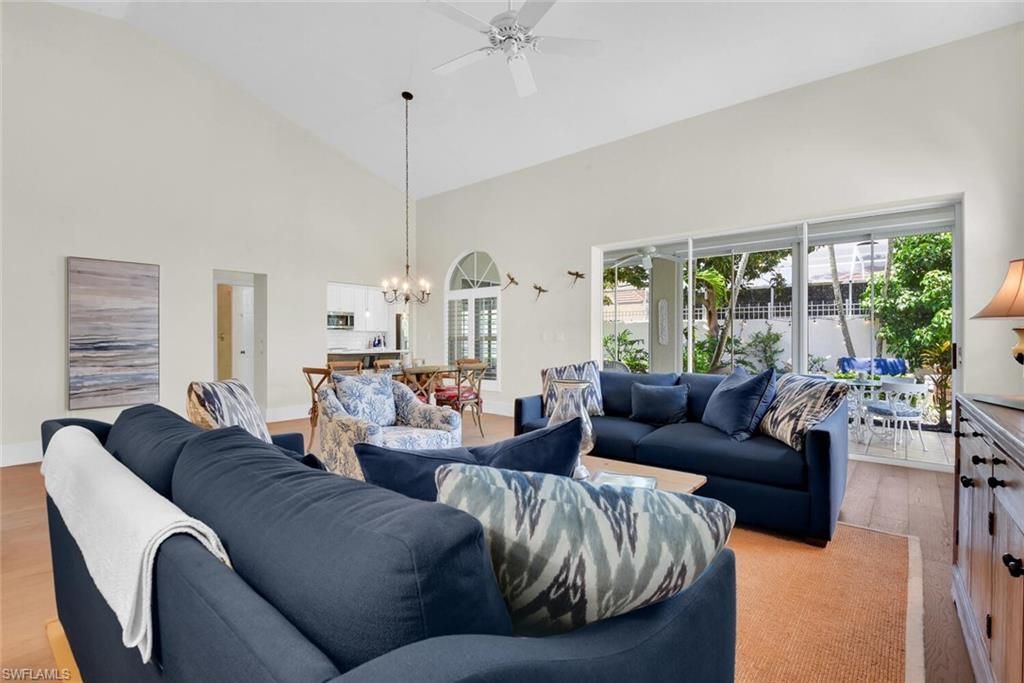 2124 Paget Cir, Unit 1, Naples, FL 34112 Photo