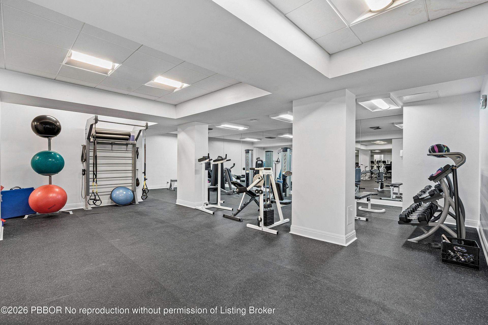 2295 S Ocean Boulevard, Unit 425, Palm Beach, FL 33480 Photo