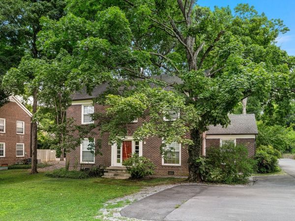602 Bowling Ave , Nashville, TN 37215