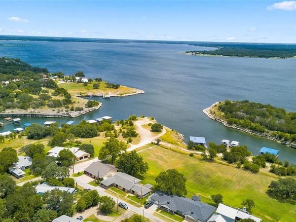 181 County Road 1747, Clifton, TX 76634