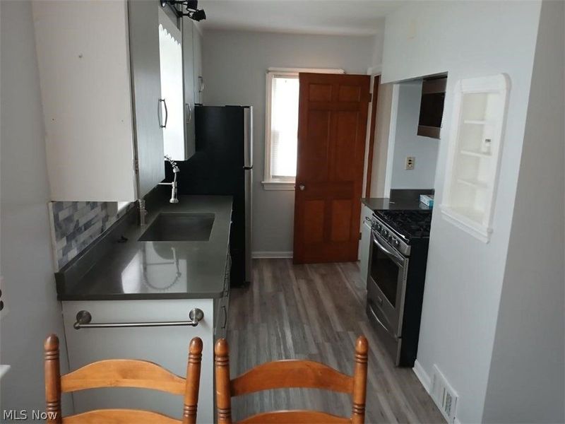 3203 Tuxedo , Parma, OH 44134 Photo 3