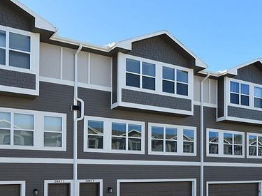 20873 T Court, Elkhorn, NE 68022