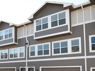 20873 T Court, Elkhorn, NE 68022
