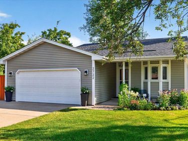 2722 94th Way, Brooklyn Park, MN 55444