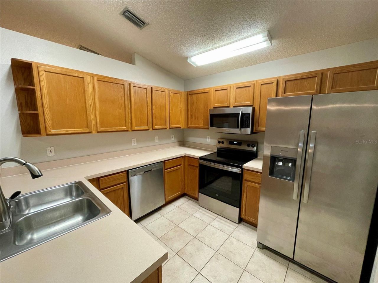 12119 Warwick Circle, Parrish, FL 34219 Photo