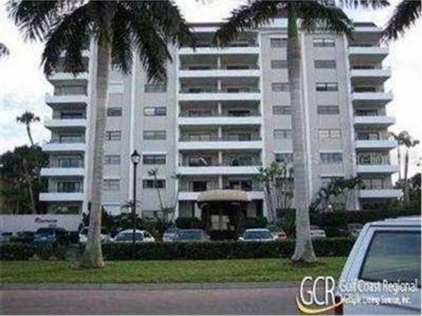 1400 1ST AVENUE W, Unit 806, BRADENTON, FL 34205