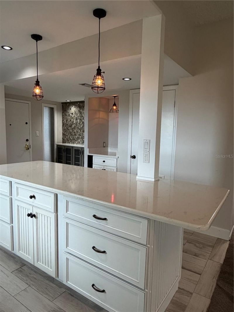 1400 1st Avenue W, Unit 806, Bradenton, FL 34205 Photo
