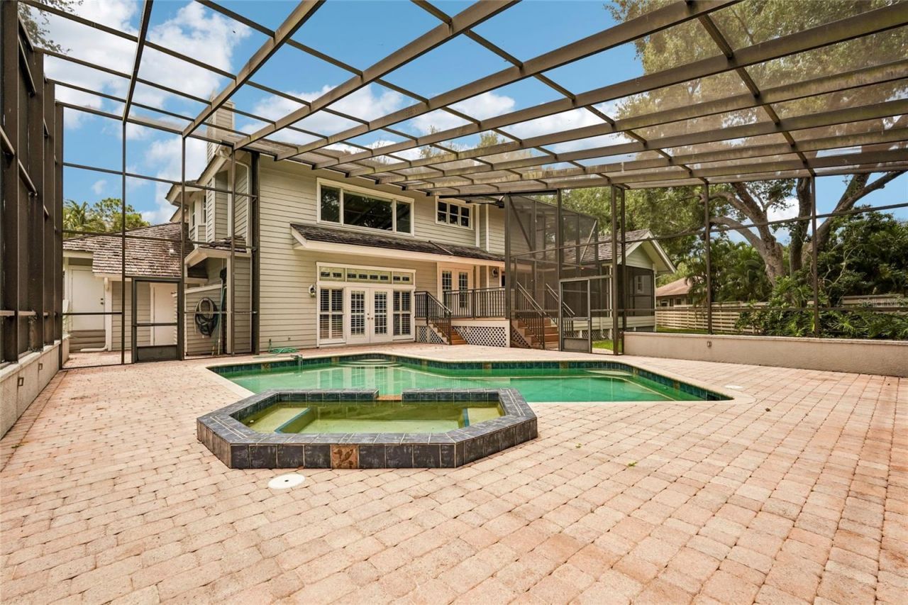1675 Landings Lane, Sarasota, FL 34231 Photo