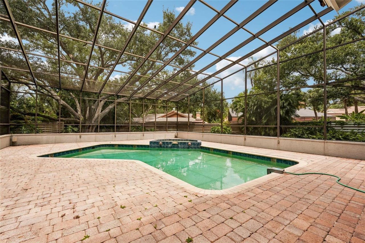 1675 Landings Lane, Sarasota, FL 34231 Photo
