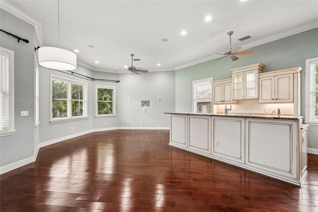 1675 Landings Lane, Sarasota, FL 34231 Photo