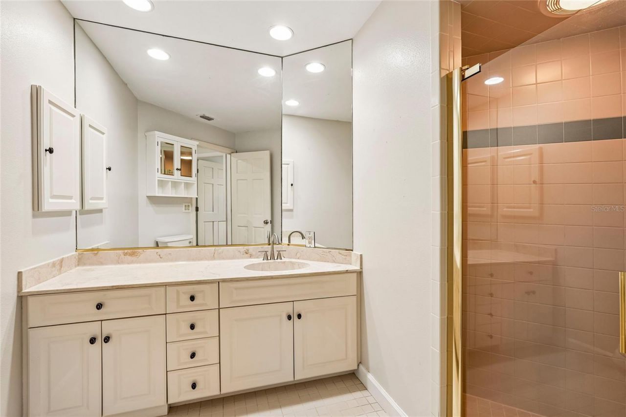 1675 Landings Lane, Sarasota, FL 34231 Photo