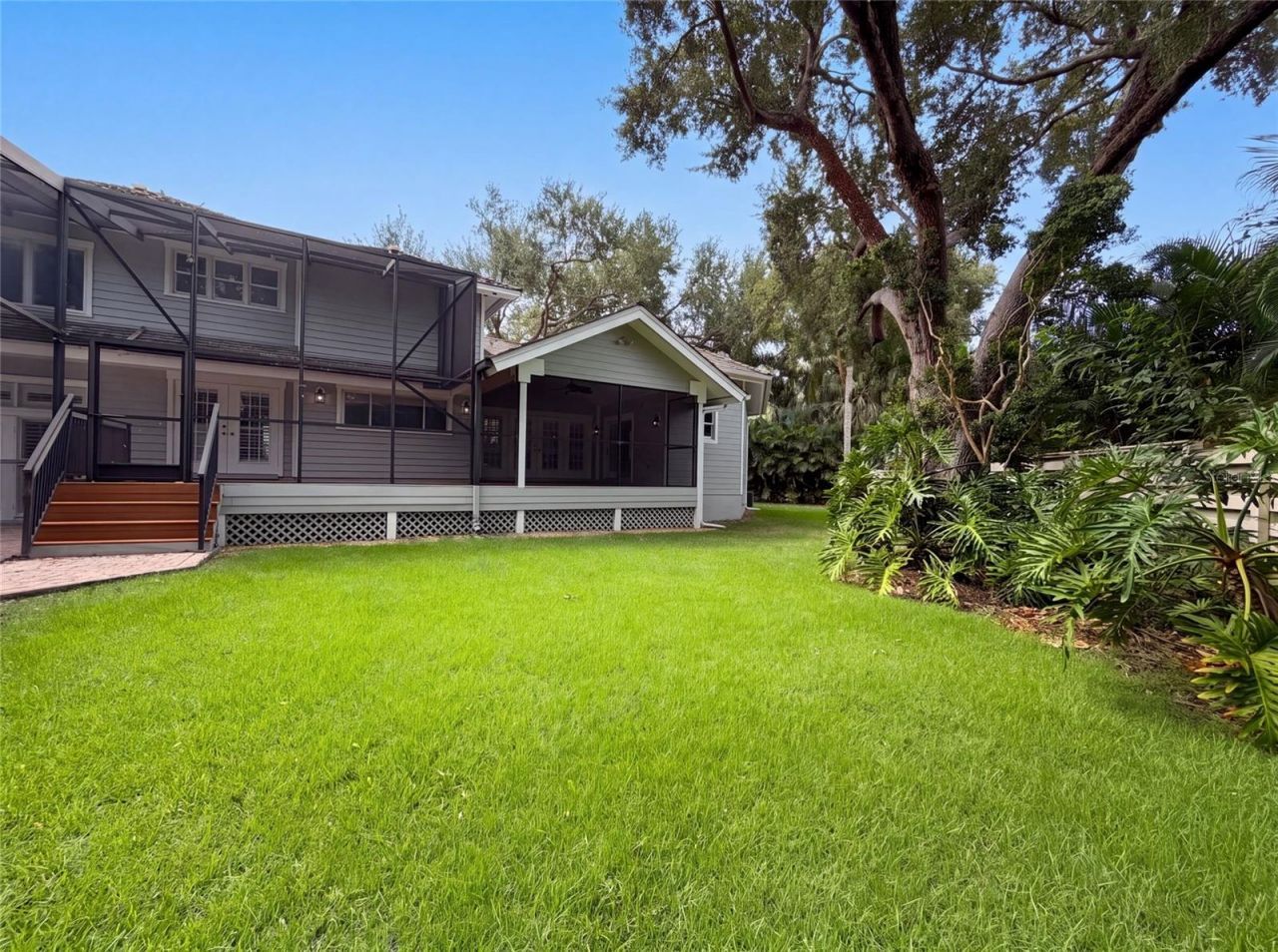 1675 Landings Lane, Sarasota, FL 34231 Photo