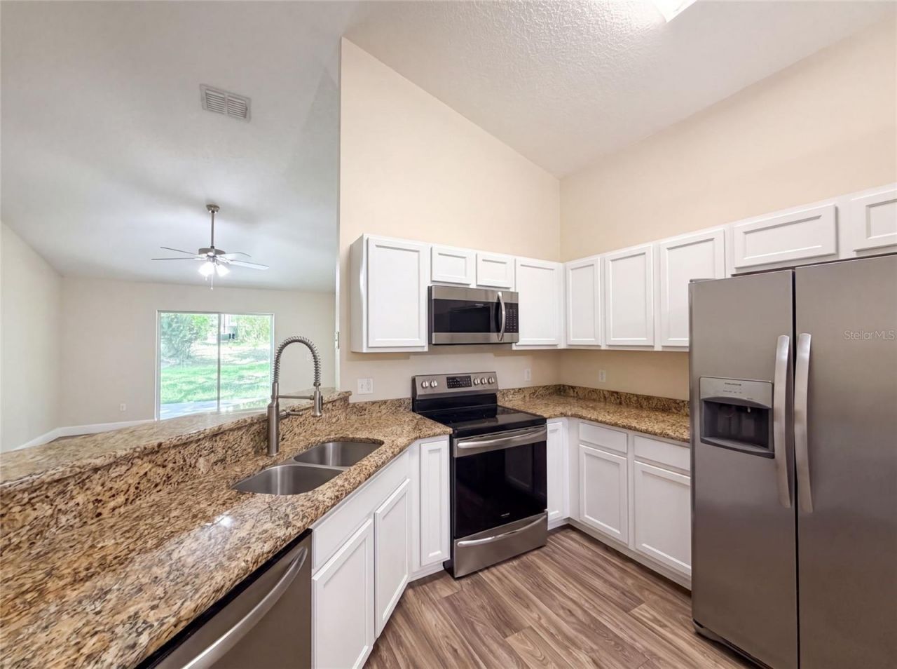 33137 Irongate Drive , Leesburg, FL 34788 Photo
