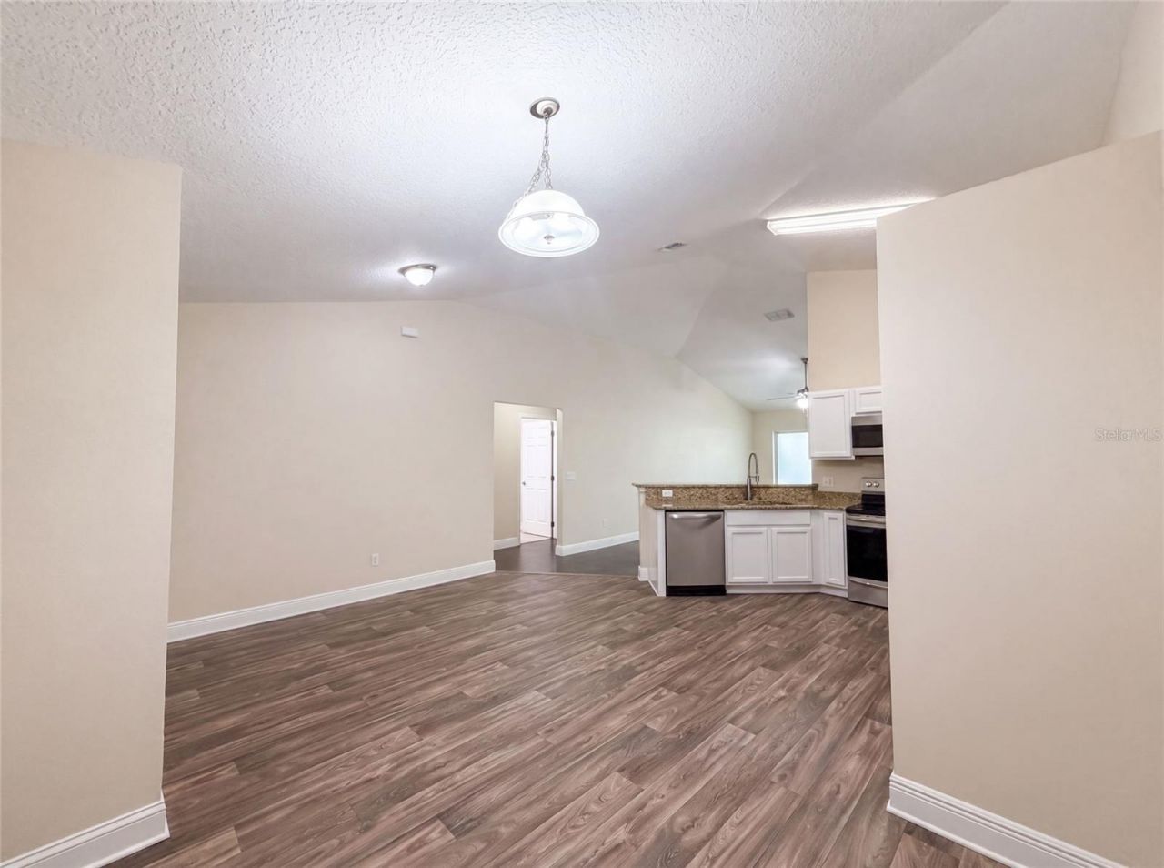 33137 Irongate Drive , Leesburg, FL 34788 Photo