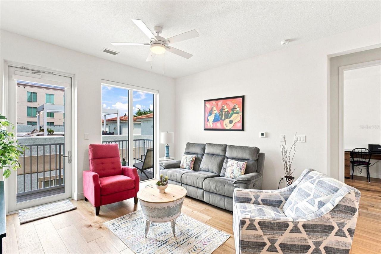 600 3rd Avenue S, Unit 302, Saint Petersburg, FL 33701 Photo