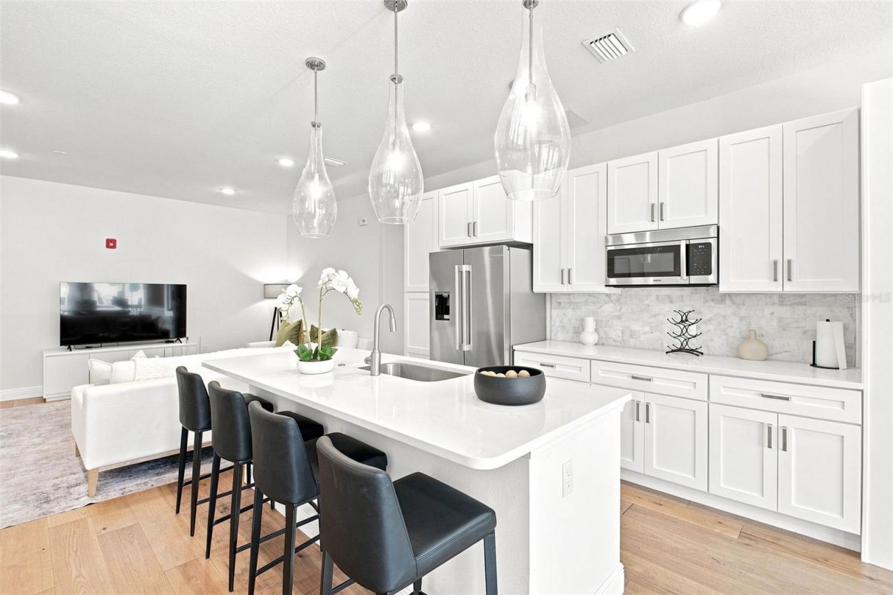 600 3rd Avenue S, Unit 302, Saint Petersburg, FL 33701 Photo
