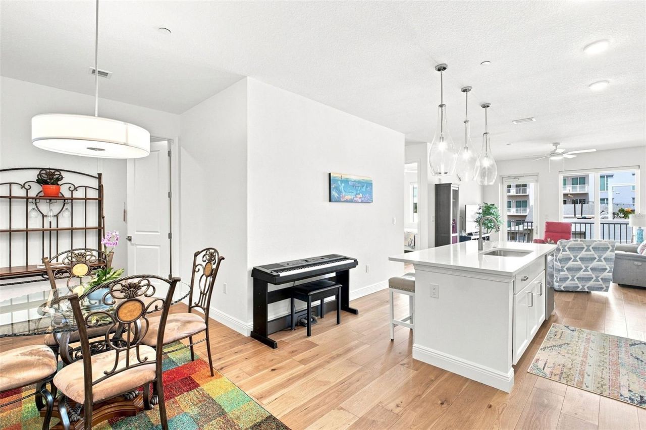 600 3rd Avenue S, Unit 302, Saint Petersburg, FL 33701 Photo