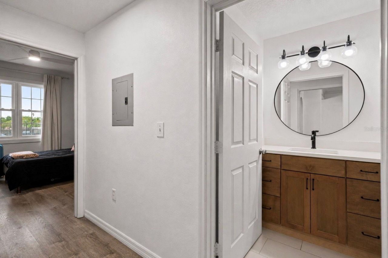 501 Knights Run Avenue , Unit 2111, Tampa, FL 33602 Photo