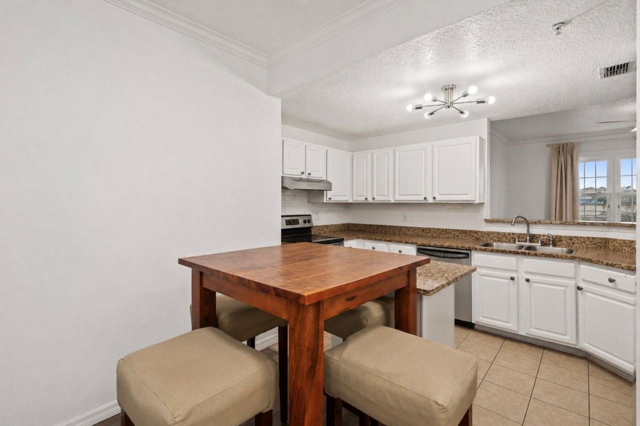 501 Knights Run Avenue , Unit 2111, Tampa, FL 33602 Photo