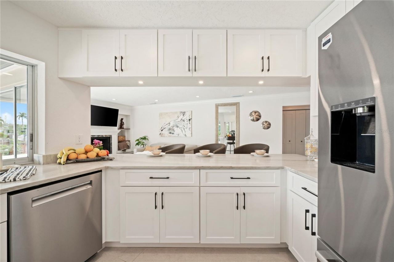 1924 Michigan Avenue Ne, Saint Petersburg, FL 33703 Photo