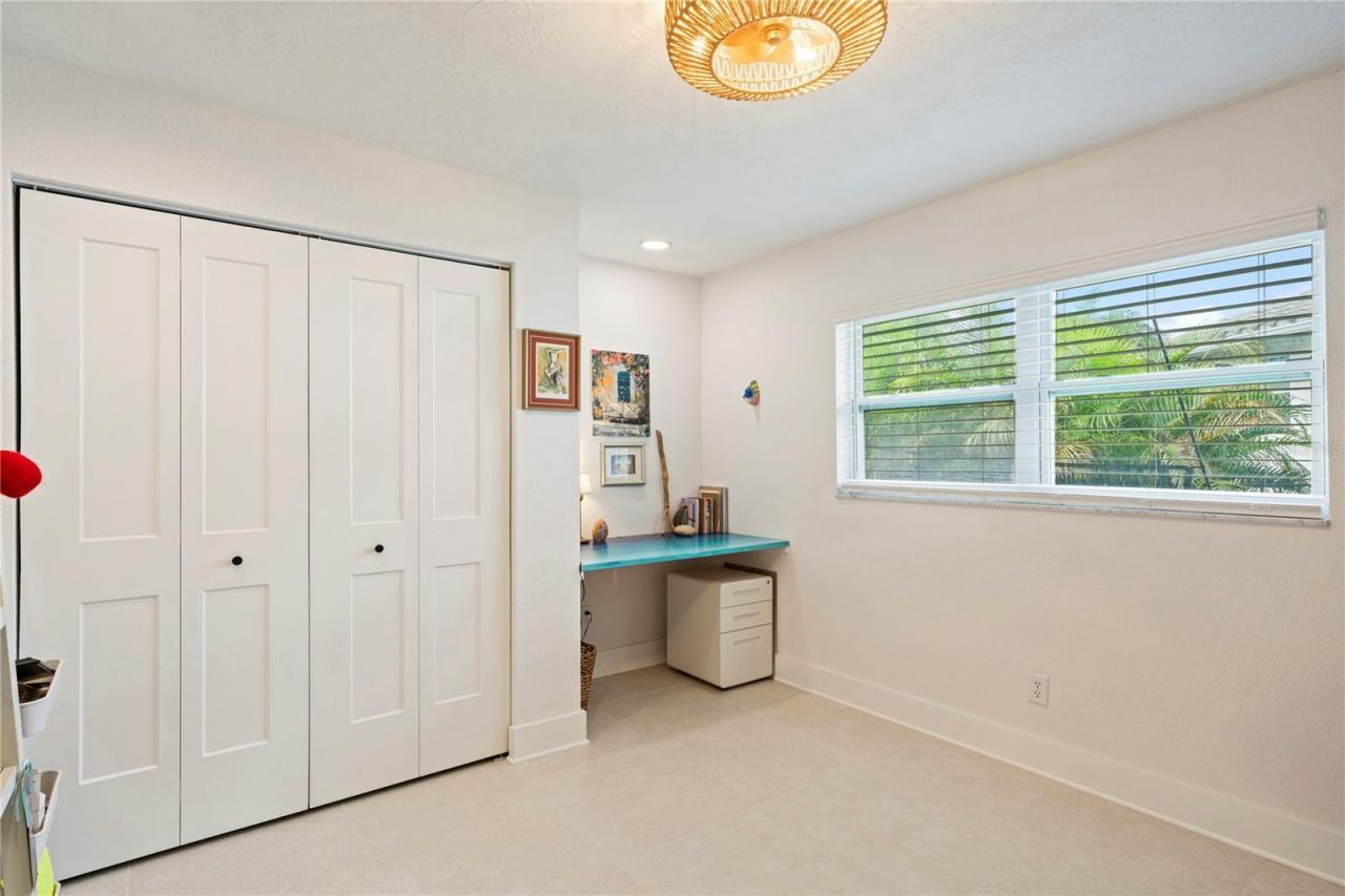 1924 Michigan Avenue Ne, Saint Petersburg, FL 33703 Photo