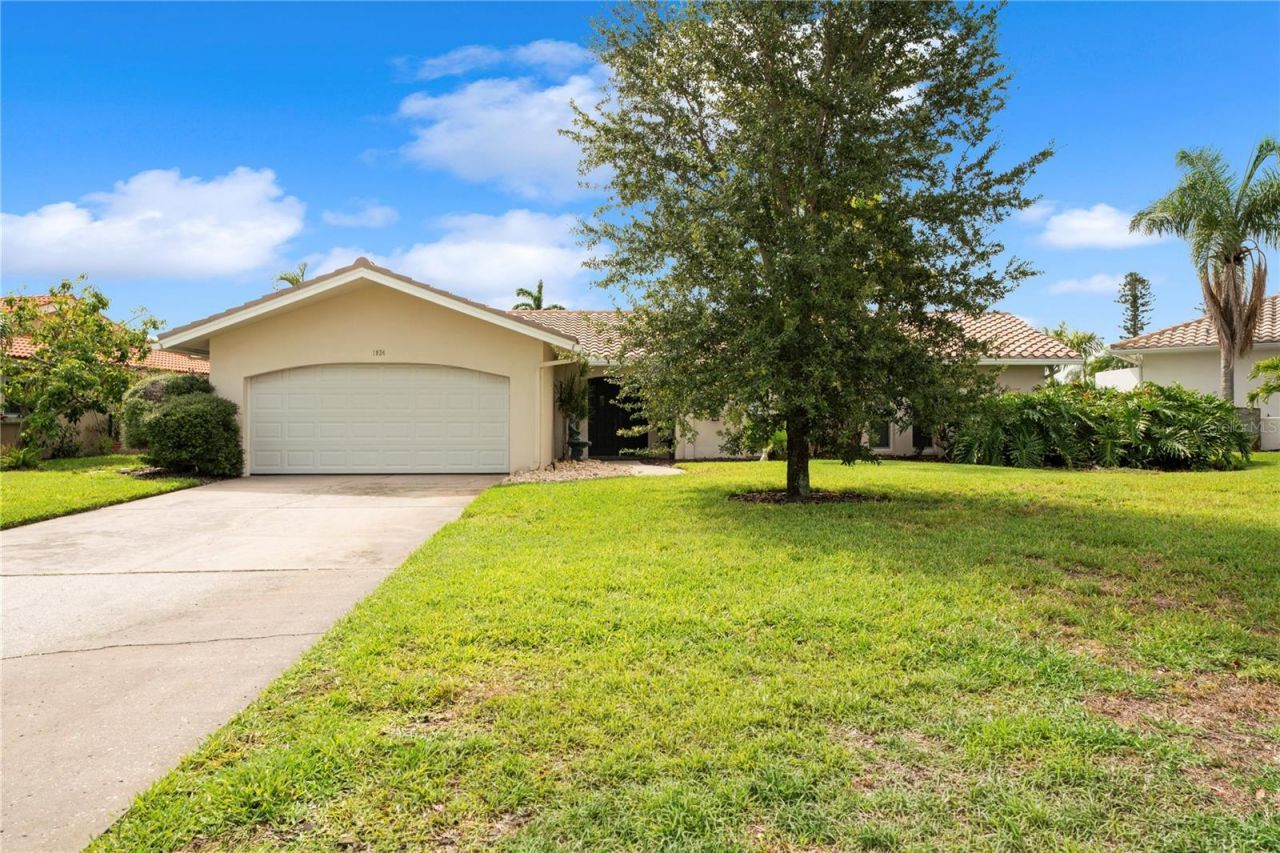 1924 Michigan Avenue Ne, Saint Petersburg, FL 33703 Photo
