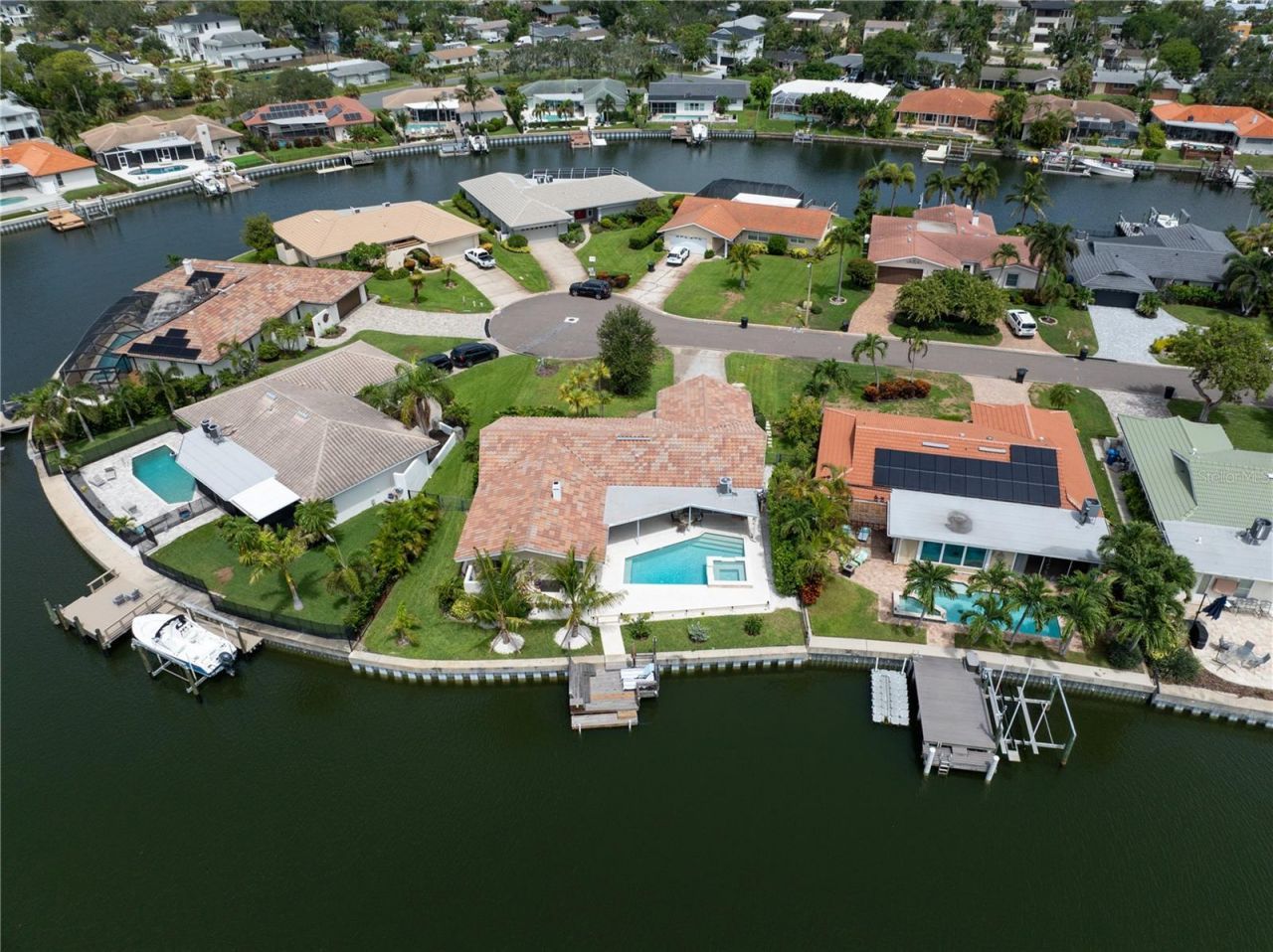 1924 Michigan Avenue Ne, Saint Petersburg, FL 33703 Photo