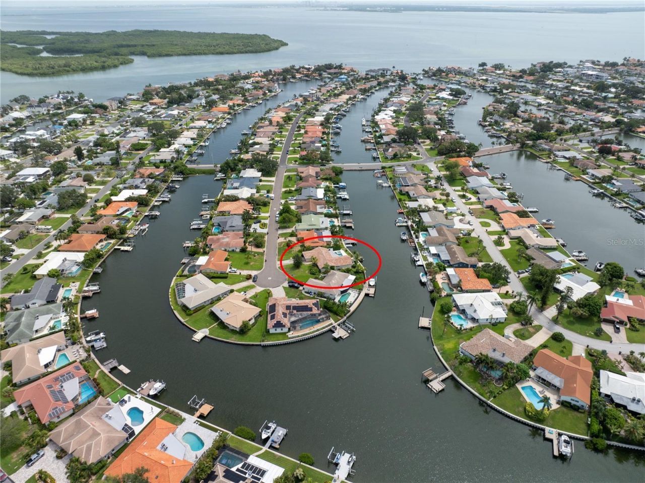 1924 Michigan Avenue Ne, Saint Petersburg, FL 33703 Photo