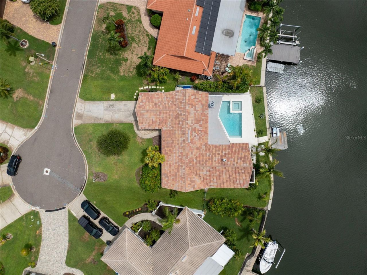 1924 Michigan Avenue Ne, Saint Petersburg, FL 33703 Photo