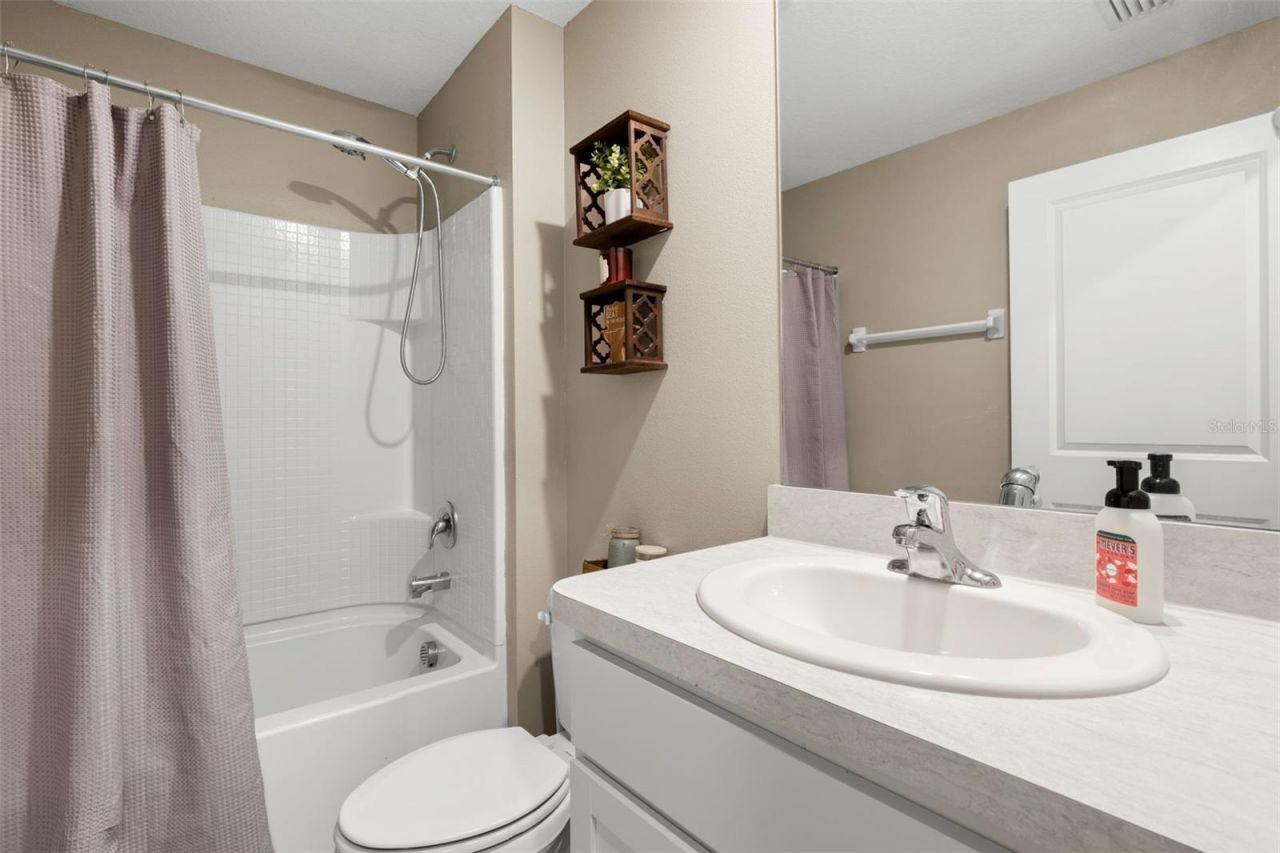 5480 Flint Hills Drive , Wimauma, FL 33598 Photo