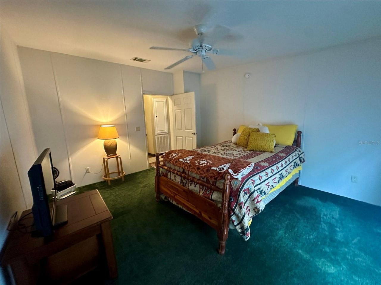 9889 NW 9th Court , Branford, FL 32008 Photo
