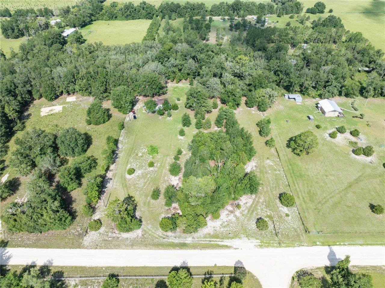9889 NW 9th Court, Branford, FL 32008 Photo