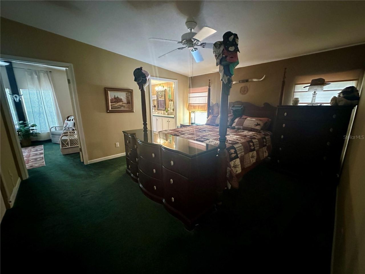 9889 NW 9th Court , Branford, FL 32008 Photo