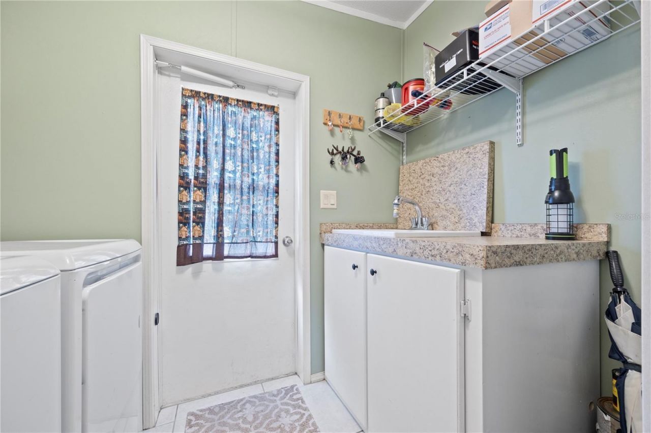9889 NW 9th Court, Branford, FL 32008 Photo