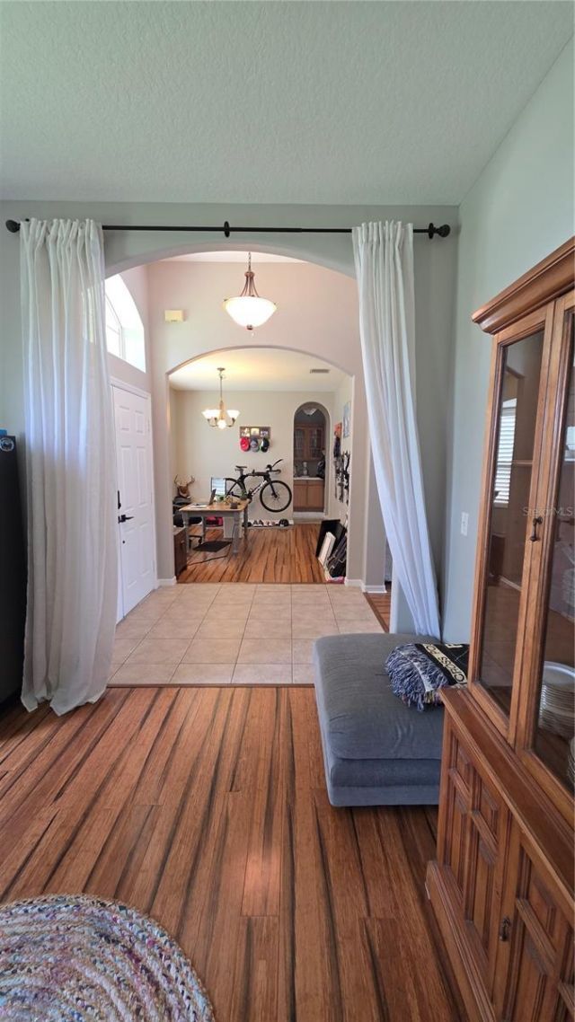 36812 Queen Bee Lane, Grand Island, FL 32735 Photo