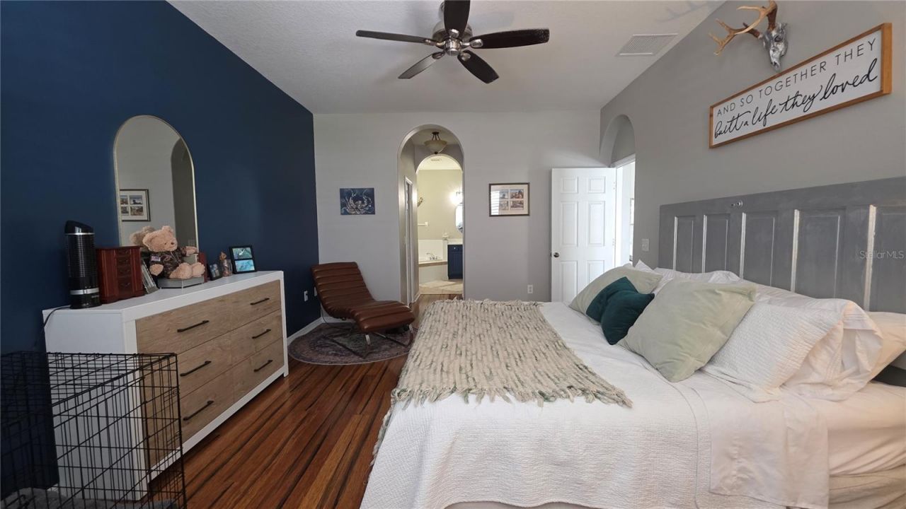 36812 Queen Bee Lane, Grand Island, FL 32735 Photo