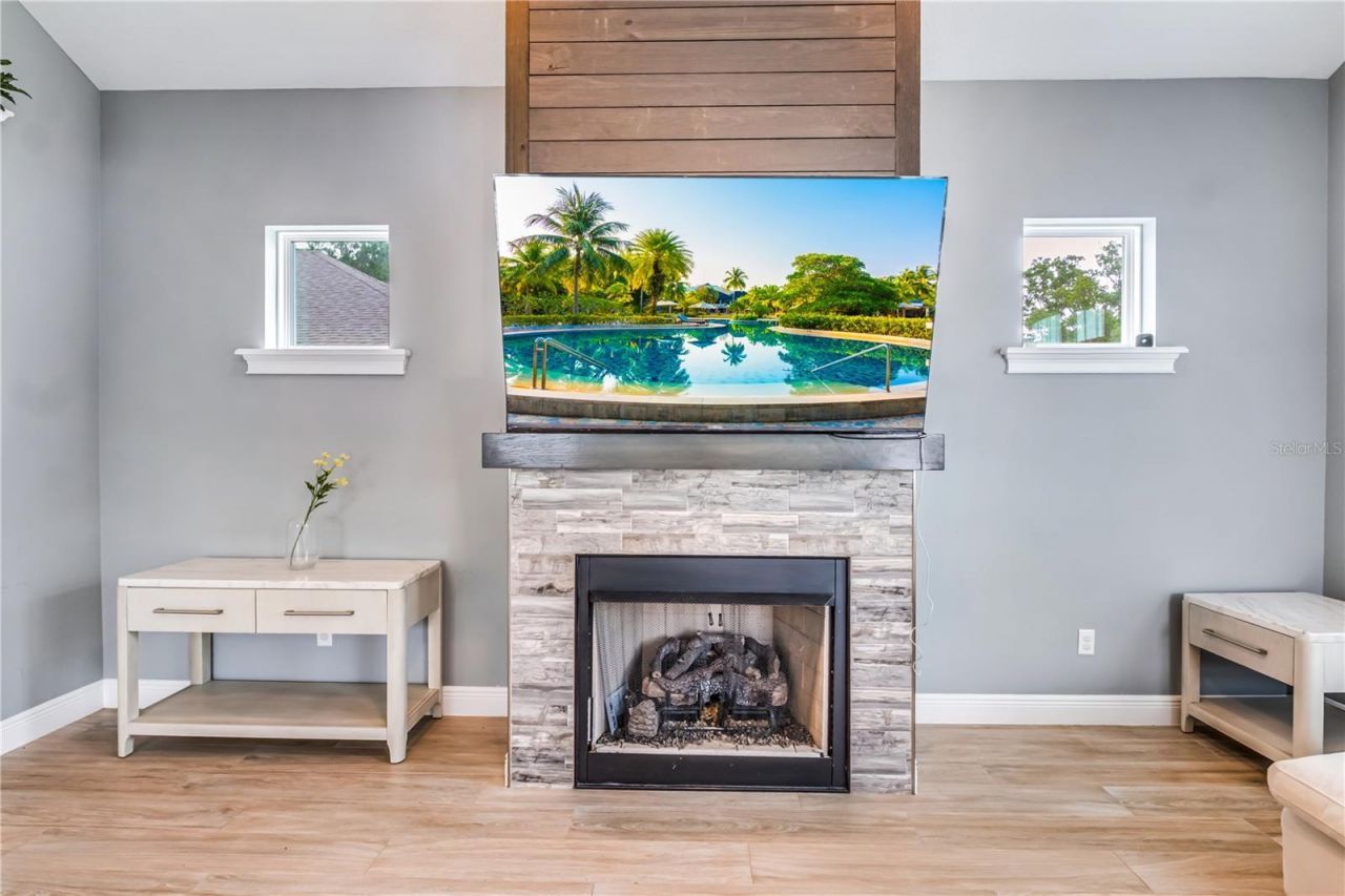 728 Lake Diamond Avenue, Ocala, FL 34472 Photo