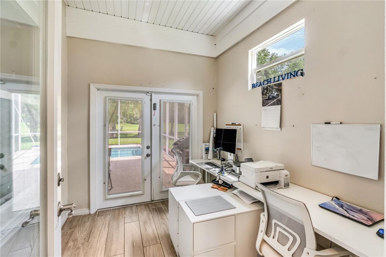 728 Lake Diamond Avenue, Ocala, FL 34472 Photo