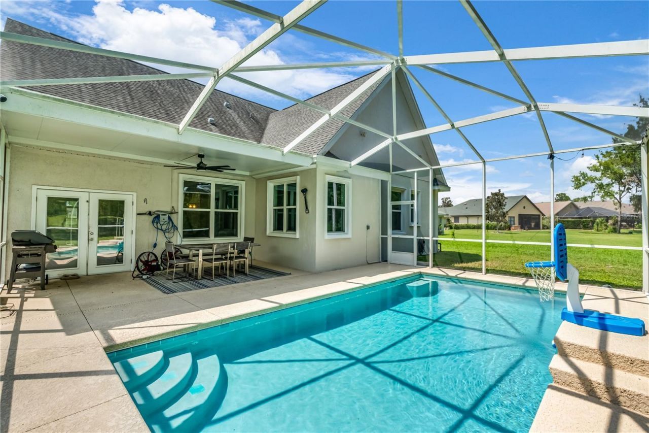 728 Lake Diamond Avenue, Ocala, FL 34472 Photo